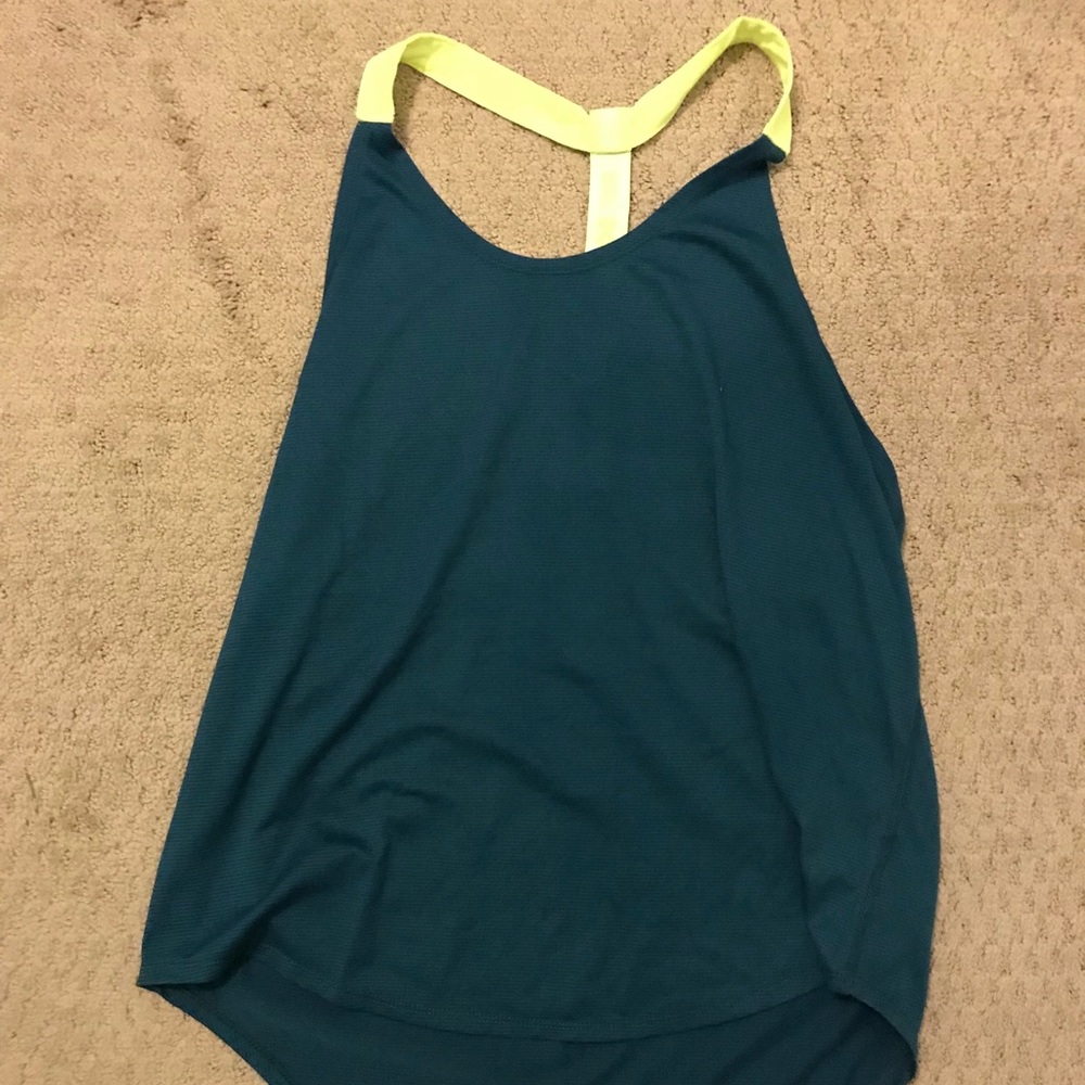 Nike Active Top